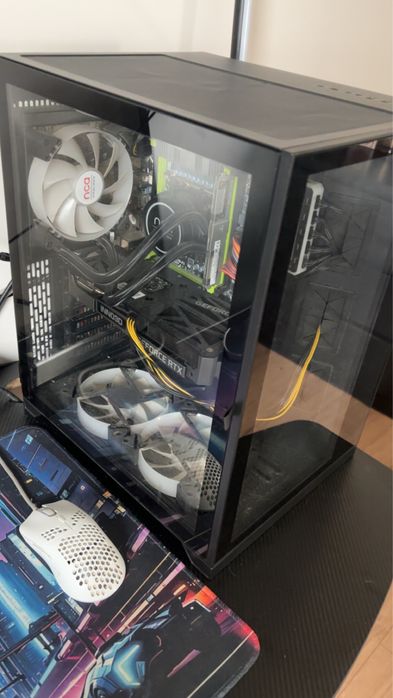 Komputer gamingowy wysokiej klasy do gier