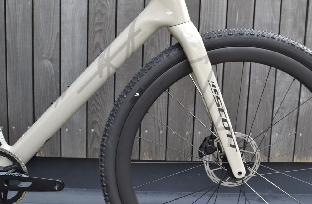 Scott addict Gravel 20  SRAM rival XPRL AXS 1x13V