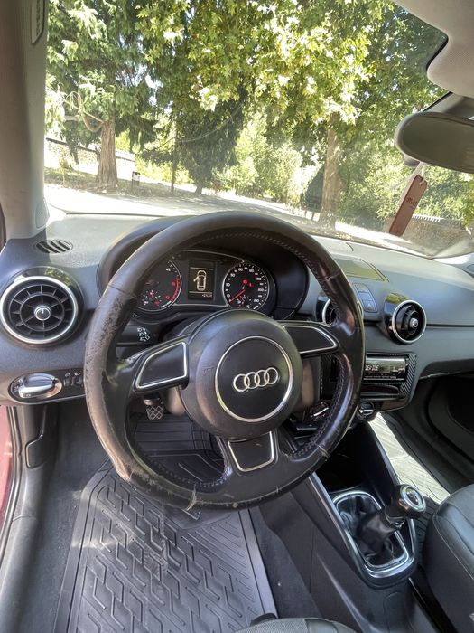 Audi A1 diesel 210mil km novo