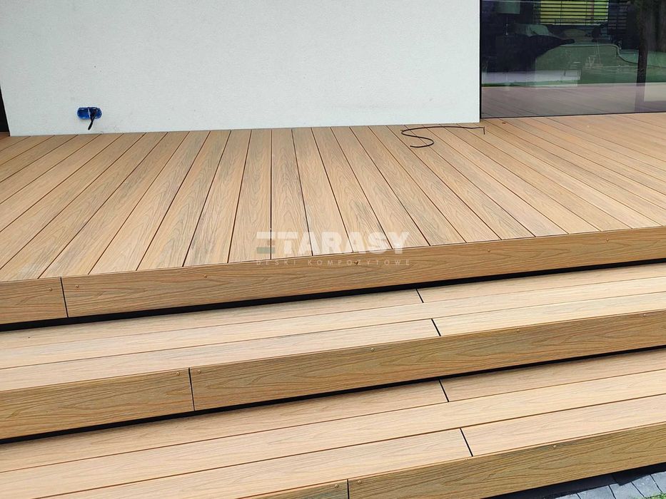 Deska kompozytowa tarasowa - sprzedaż, montaż