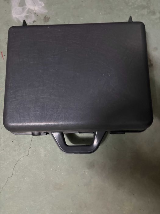 Máquina de escrever ROVER 8000 com mala Transporte