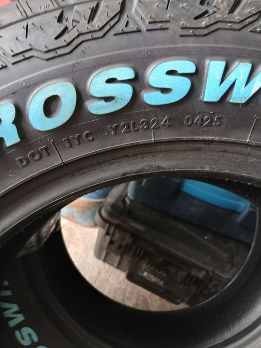 Продам два нових внесених колеса 265.60.18