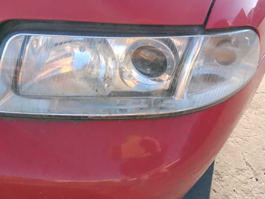 Audi  A4 B5   1.9  Tdi  Na  elementy