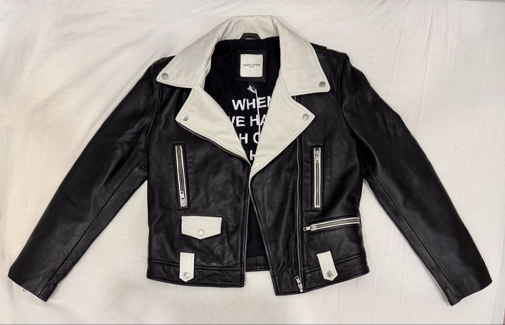 Шкірянка, косуха, бейкерусбка куртка EACH OTHER