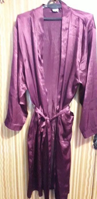 Халат  ( пеньюар) жіночій