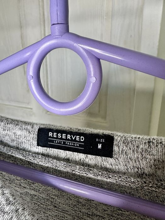 Szara bluzka sweter z długim rękawem łódka Reserved