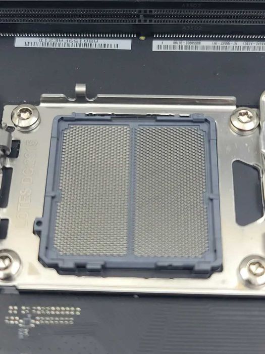 Материнська плата NZXT N7 B650E (sAM5, AMD B650E, PCI-Ex16) (N7-B65XT-W1)