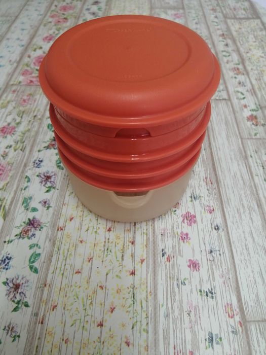 Tupperware All-in-One Set64564127733379122