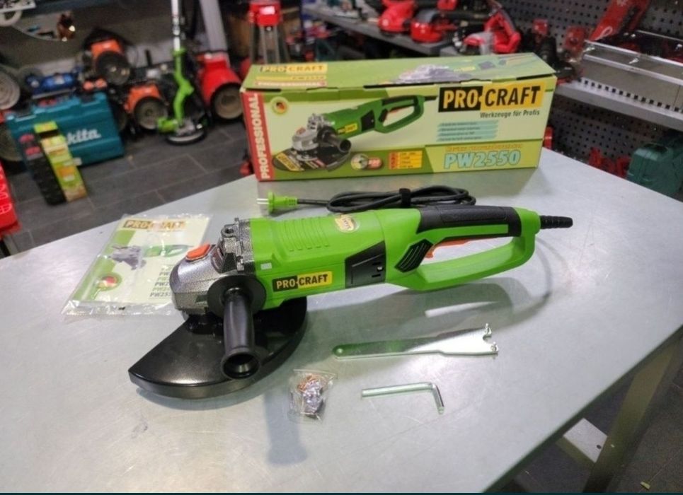 Болгарка  ProCraft Плавный пуск Поворотная ручка 230диск 2550Вт
