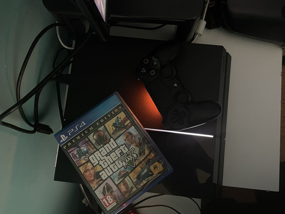 Playstation 4 Fat
