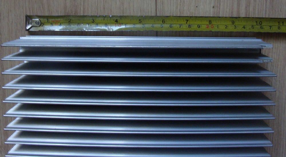 Duży radiator aluminiowy 260mm x 260mm x 80mm
