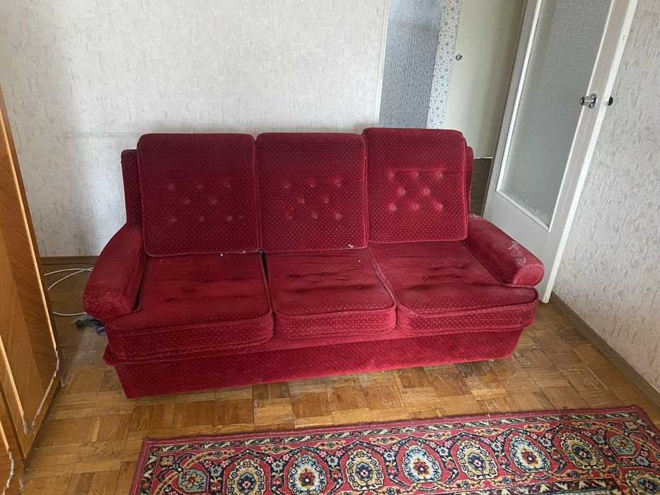 Диван розкладний Безкоштовно