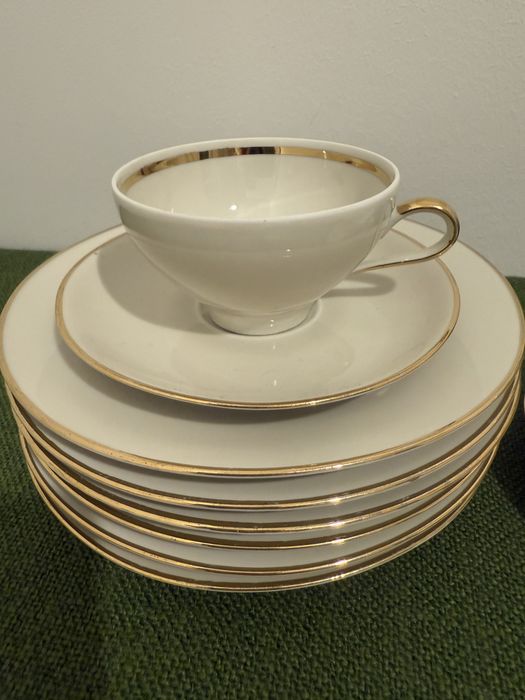 Bawarska porcelana dzbanek filiżanki talerze