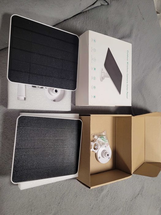 2x panel solarny do kamer