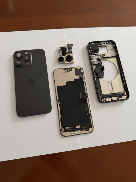 Części do iPhone 15 Pro Max – oryginalne Apple, w pełni sprawne
