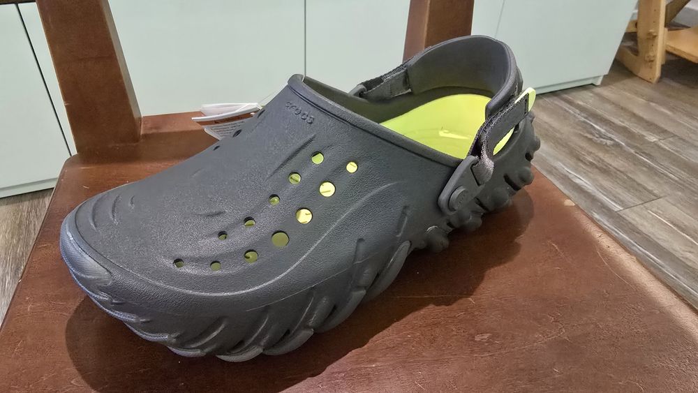 Продам crocs оригинал