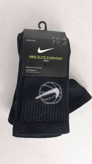 Nike Skarpetki DRI FIT  czarny rozmiar 38-42