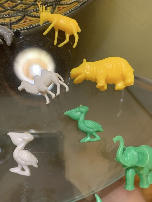 colecao incompleta brindes Raja animais