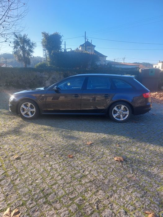 Audi A4 s-line b8.5 2.0 tdi 143cv