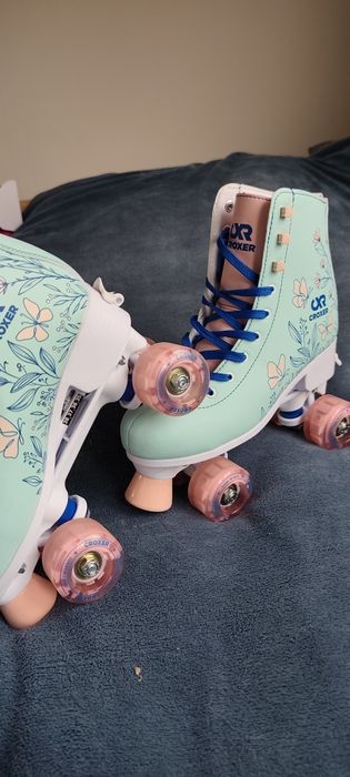 Wrotki świecące 35-38