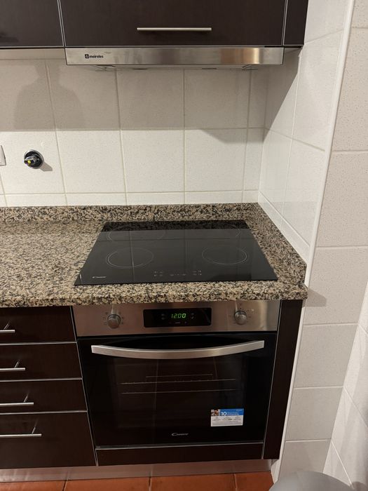 Cozinha completa em exelente estado.