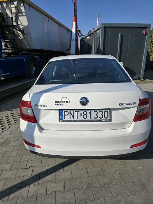 SPRZEDAM samochód osobowy