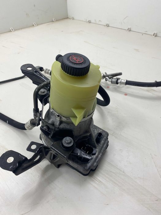 TRAFIC III LIFT Pompa Wspomagania