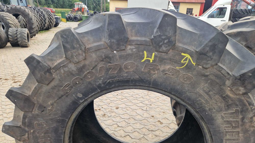 600/70r30 600/70-30 Trelleborg bieżnik 50% bez napraw