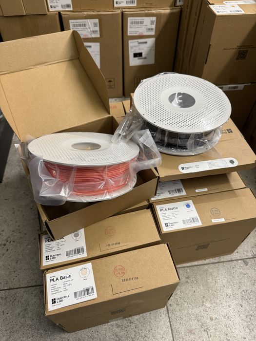 Bambu Lab PLA Basic / Matte з Котушкою Пластик 20+ Кольорів Оригінал