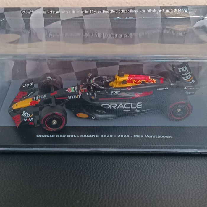 Oracle Red Bull RB 20 1/43