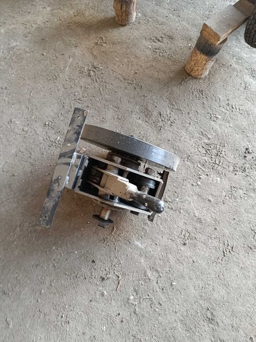 дровокол рейковий, колун