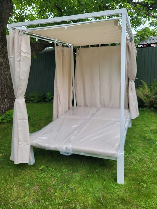 Wypoczynek Leżak Ogrodowy.