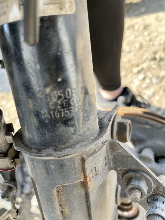 Zwrotnica Ford S-Max MK2 2.0 TDCI