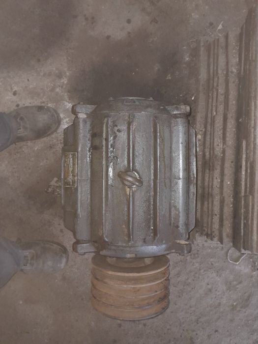 Электродвигатель 18 кв