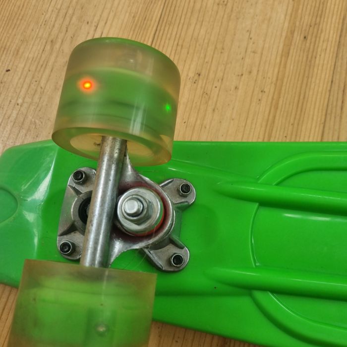 Deskorolka świecące kółka