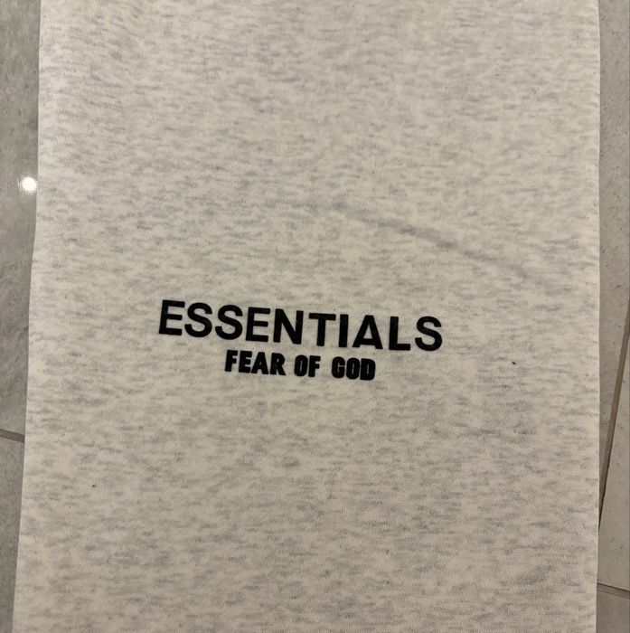 Set Essentials