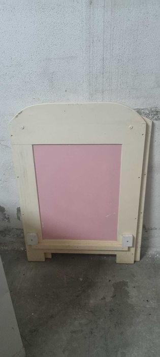 Cama de bebé e colchão