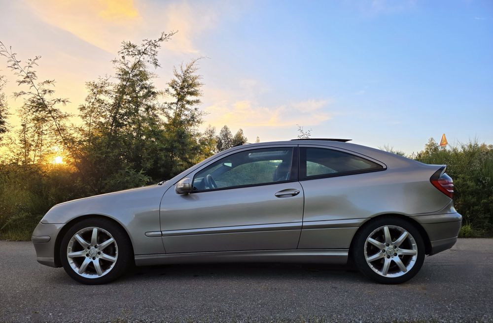 Mercedes C220 CDI Coupé Caixa Automática