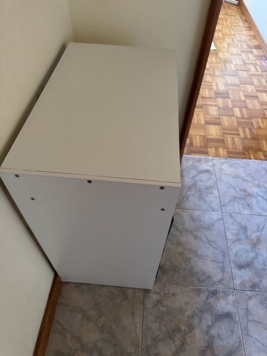 Secretaria branca IKEA