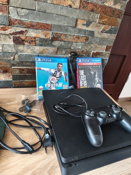 Konsola Sony PlayStation 4 Slim 500GB
