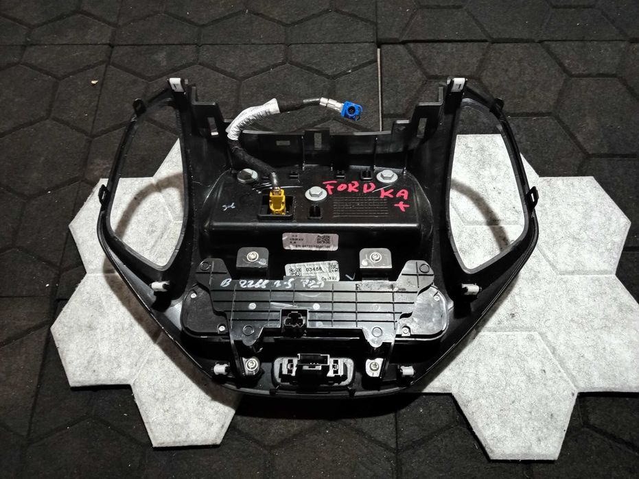 Ford Ka+ Active ekran wyświetlacz radia nawigacji ramka radia panel sterowania 19r