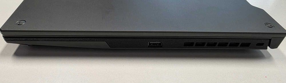 Laptop Asus TUF Gaming F17 / 32GB / 512 GB  / GeForce RTX 3050 4GB / Gwarancja / Toruń / Prezent