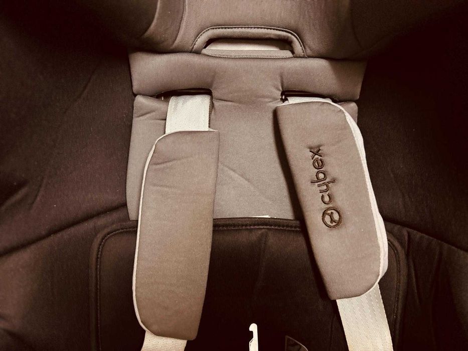 Cadeira Auto Cybex Sirona Platinum 360º com Isofix