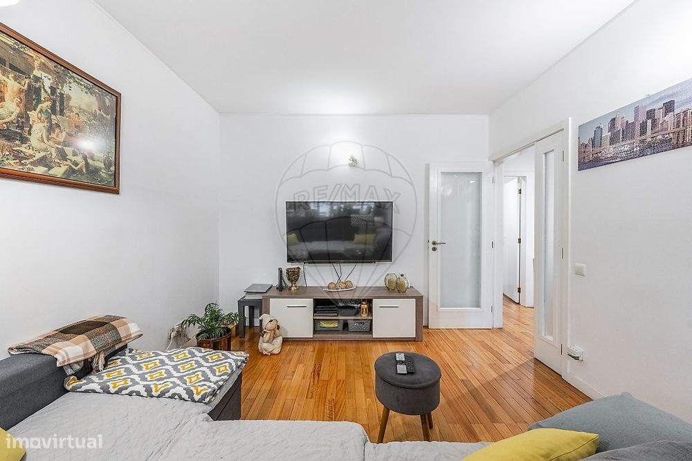 Apartamento T2 para venda em Creixomil