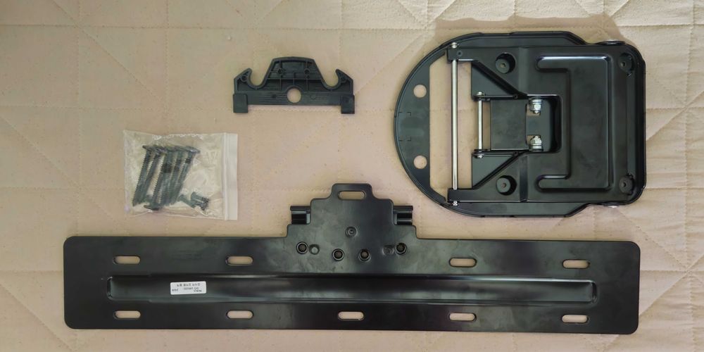 Samsung GAP Original Wall Mount for QLED TVs 50" + 55" + 65" + 75"64553319396738121