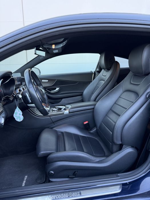 Mercedes-Benz Coupe C220D - Kit C63 - Caixa automatica - Imaculado