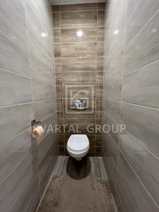 Класна 2 кімнатна квартира з новеньким ремонтом . БУЧА