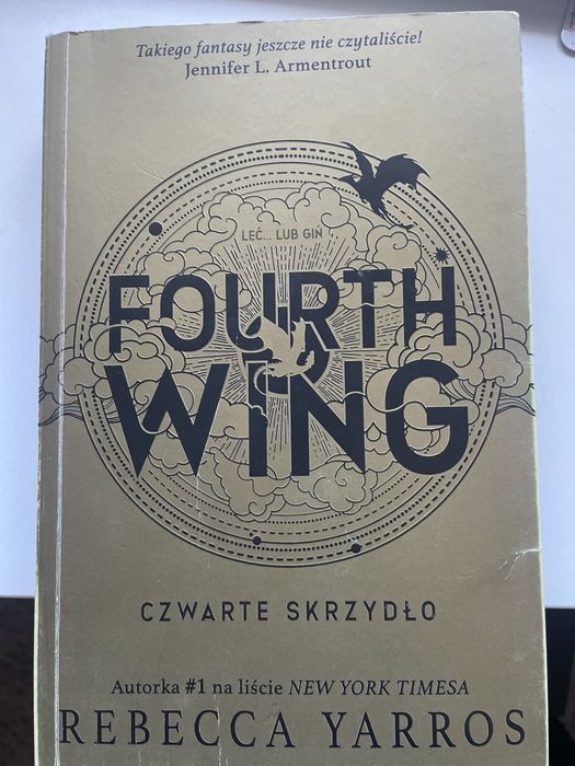 Książka Fourth wing czwarte skrzydło Rebecca Yarros