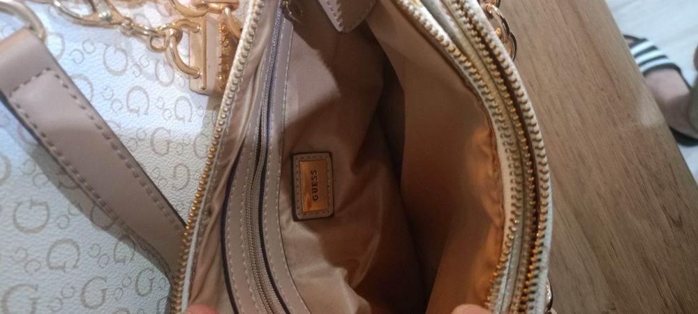 Komplet torebek Guess