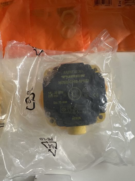 Czujniki przemysłowe SICK / OMRON / TURCK